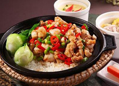 粒粒香煲仔饭加盟